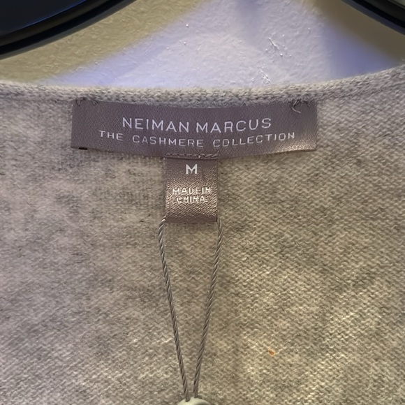NEIMAN MARCUS - Picture 2 of 7